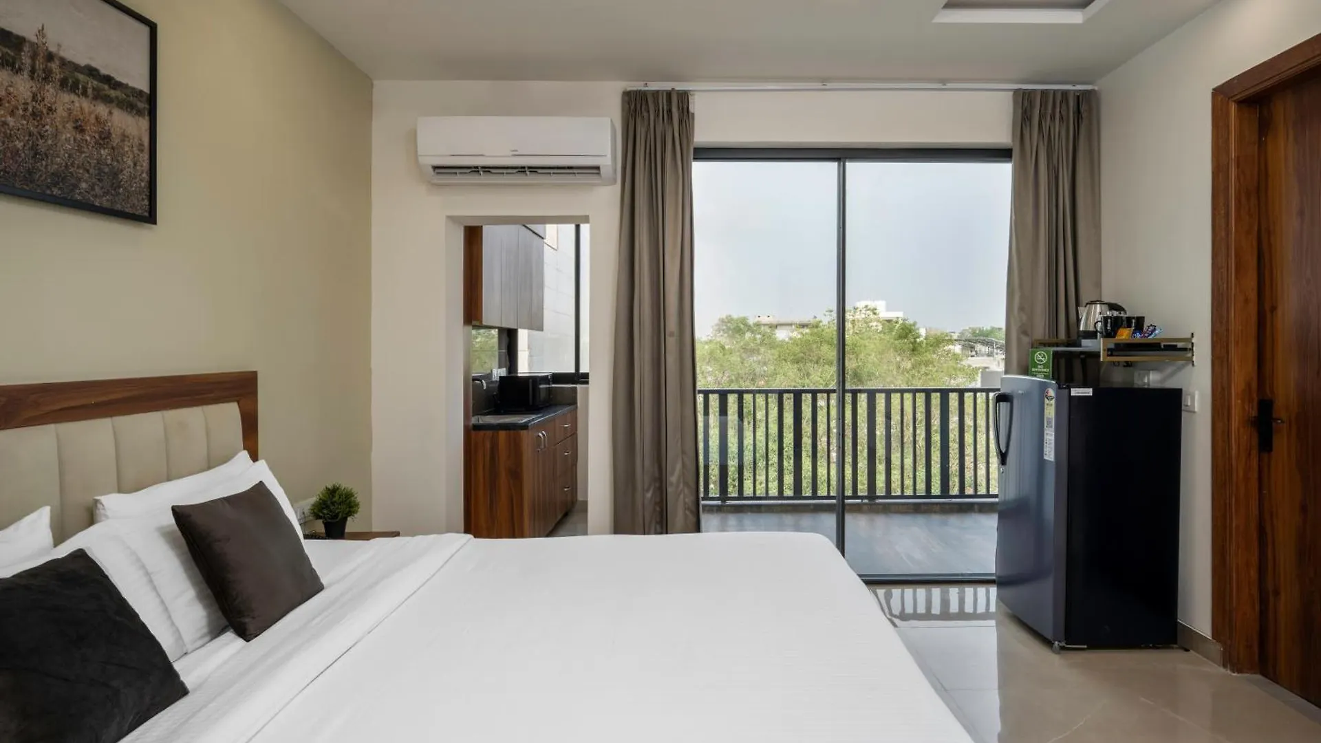 Wandr Hotel Golf Course Road, Near Cyber City, Gurugram グルガウン